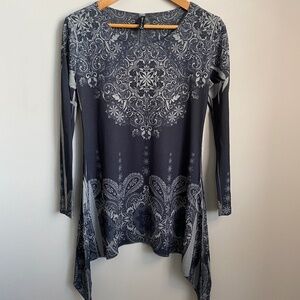 Casa Lee Women's Gray Boho Print Long‎ Sleeve Tunic Blouse Size Large